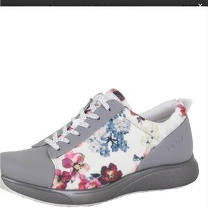 Alegria Traq shoes